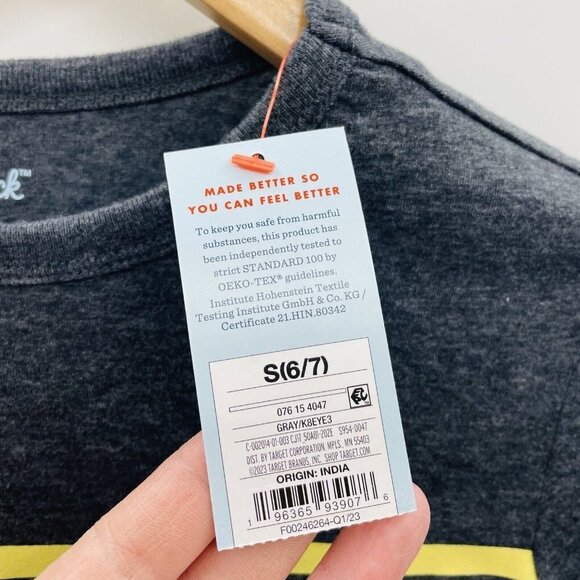 Cat & Jack Boys Small 6/7 Short Sleeve Rainbow Chest Striped T-Shirt in Gray 420 - Picture 4 of 6